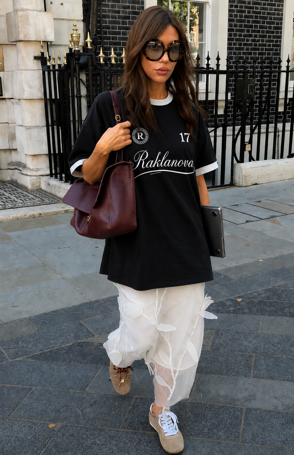 "R" T-shirt